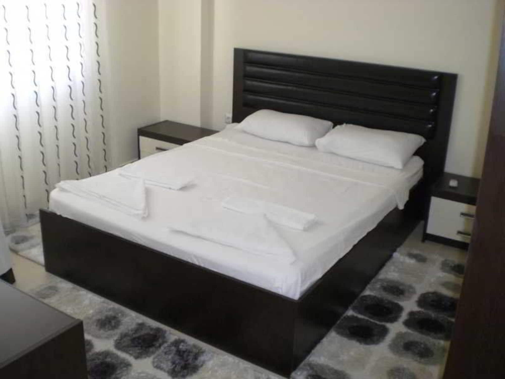 Aqua Vista Hotel ดีดิม ภายนอก รูปภาพ